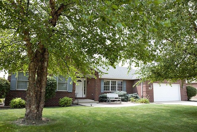 1st image of 3960 W Nettle Creek Dr