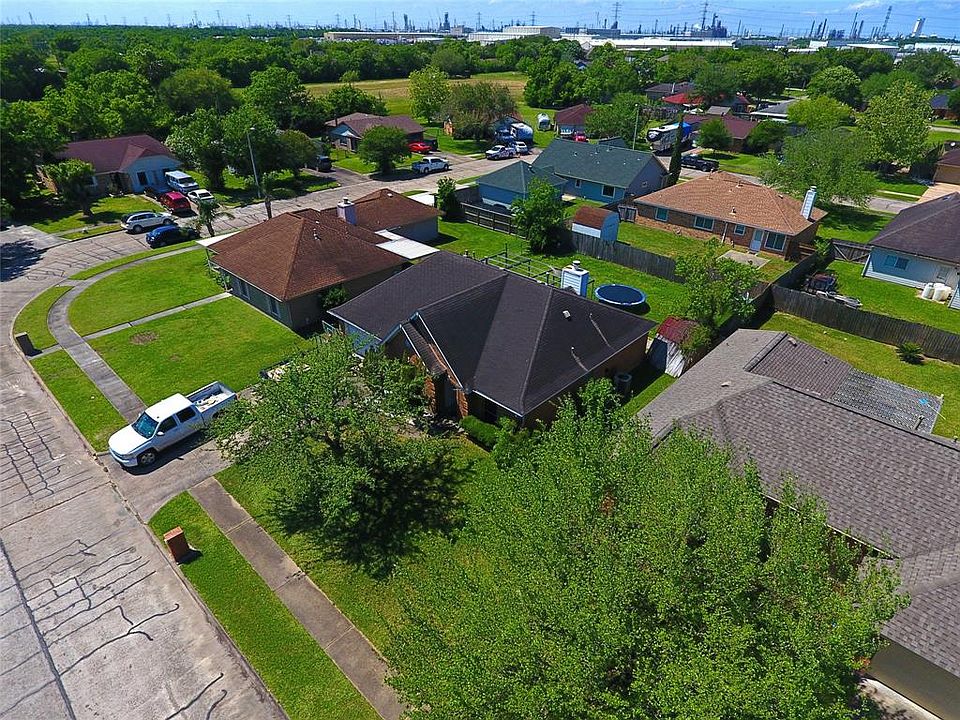 1st image of 11723 Milam Dr
