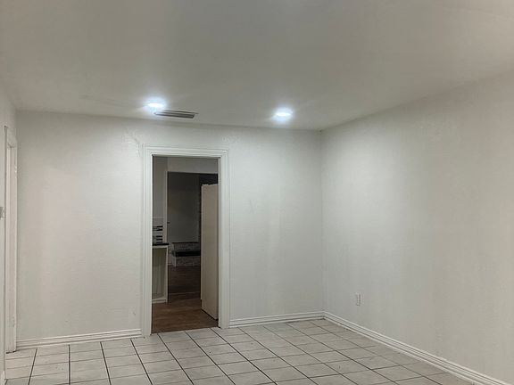 2nd image of 12125 Bellafonte Dr