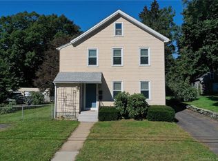 43 Mountain St, Vernon, CT 06066