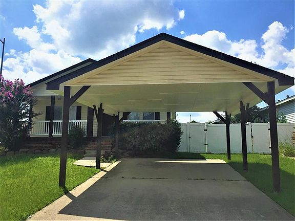 3rd image of 10003 Summerberry Ln