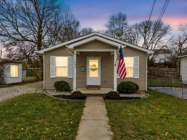 449 Watt St, Circleville, OH 43113