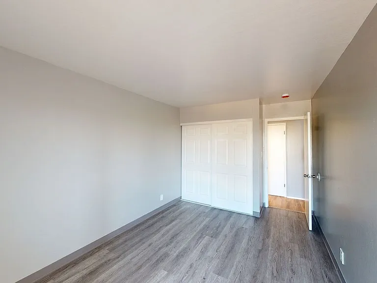 7036 MacArthur Blvd — Photo 13