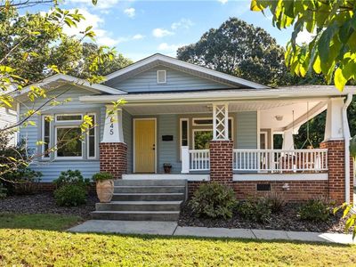 645 S Sunset Dr, Winston Salem, NC, 27103