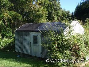 3rd image of 808 N Whitted St