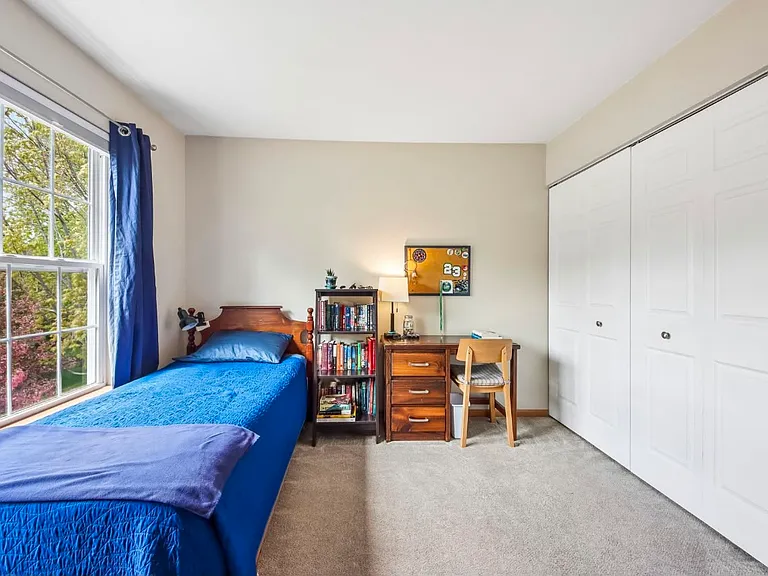 612 Shakespeare Dr — Photo 8
