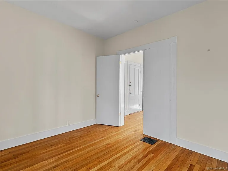 56 Mansfield St #1 — Photo 15
