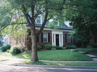 553 Hollywood Pl, Saint Louis, MO