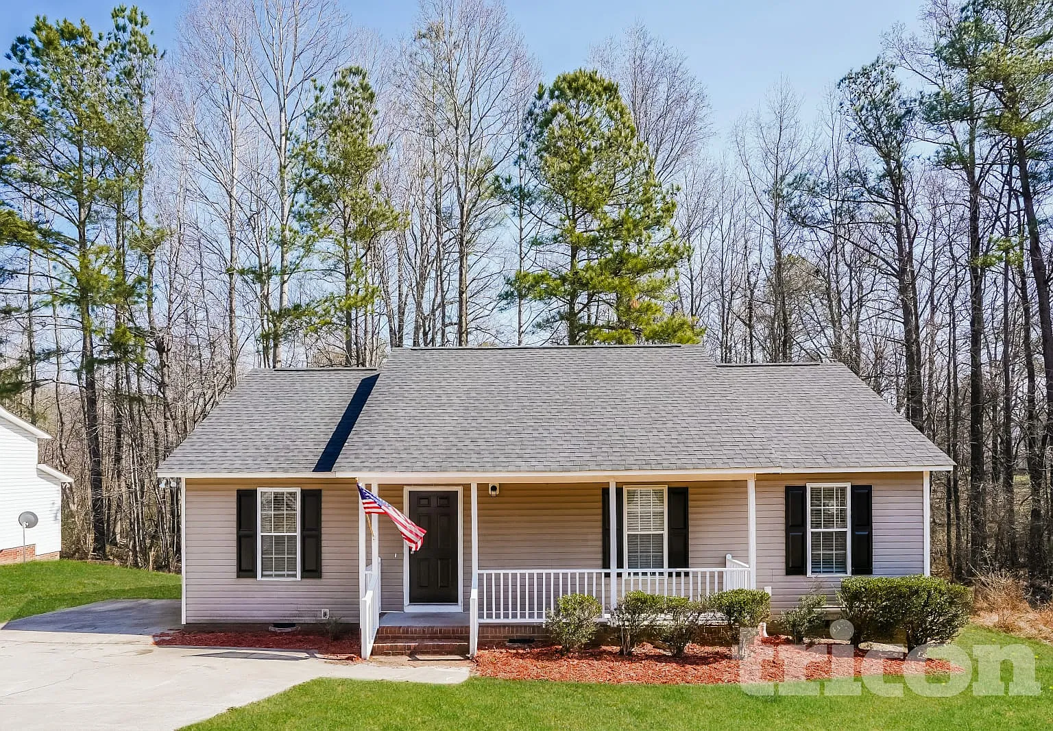 1027 Laurel Leaf Road Zebulon NC — Photo 1