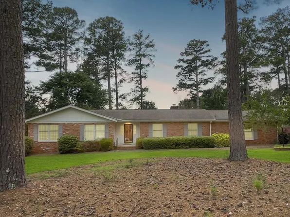103 Country Side Dr, Greenwood, SC 29646