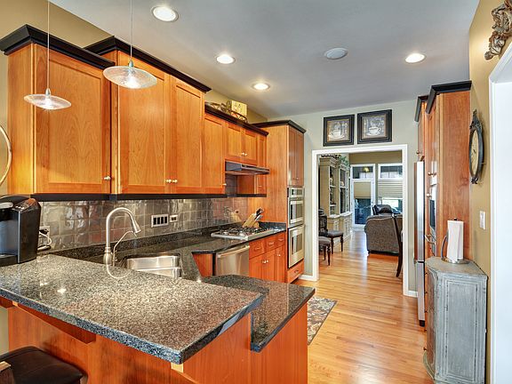 3rd image of 21752 Higley Ln