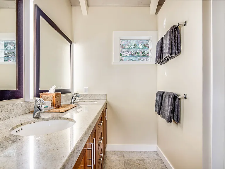 528 N Kalaheo Ave — Photo 16