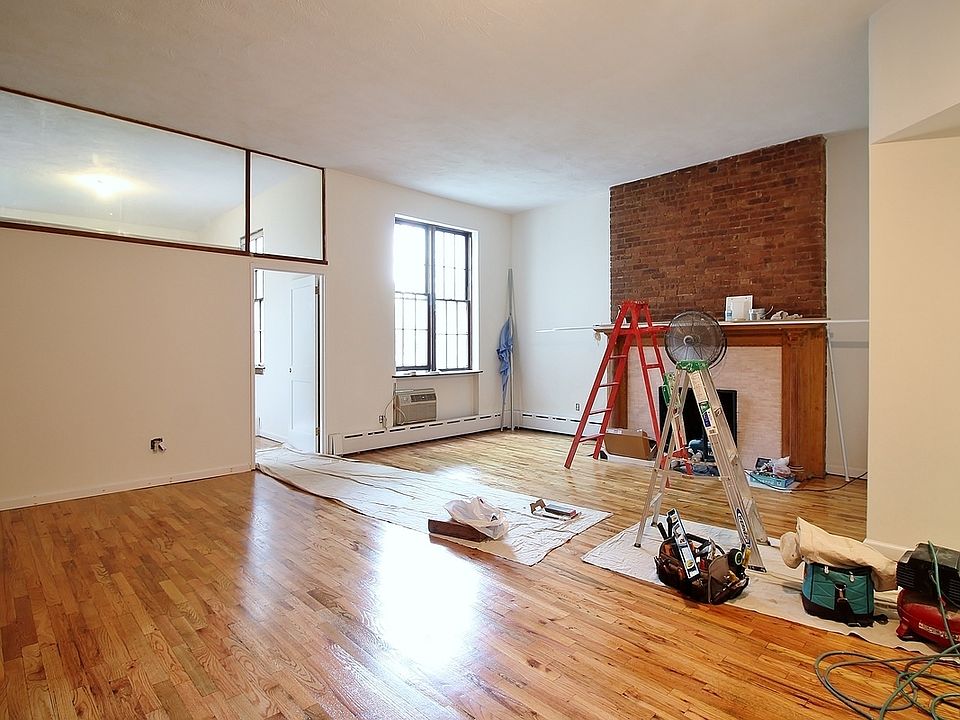1st image of 320 W 108th St APT 3B