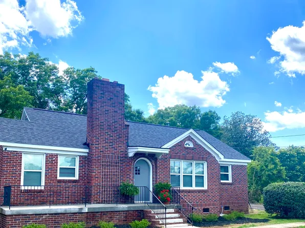 431 Bauskett Street, Edgefield, SC