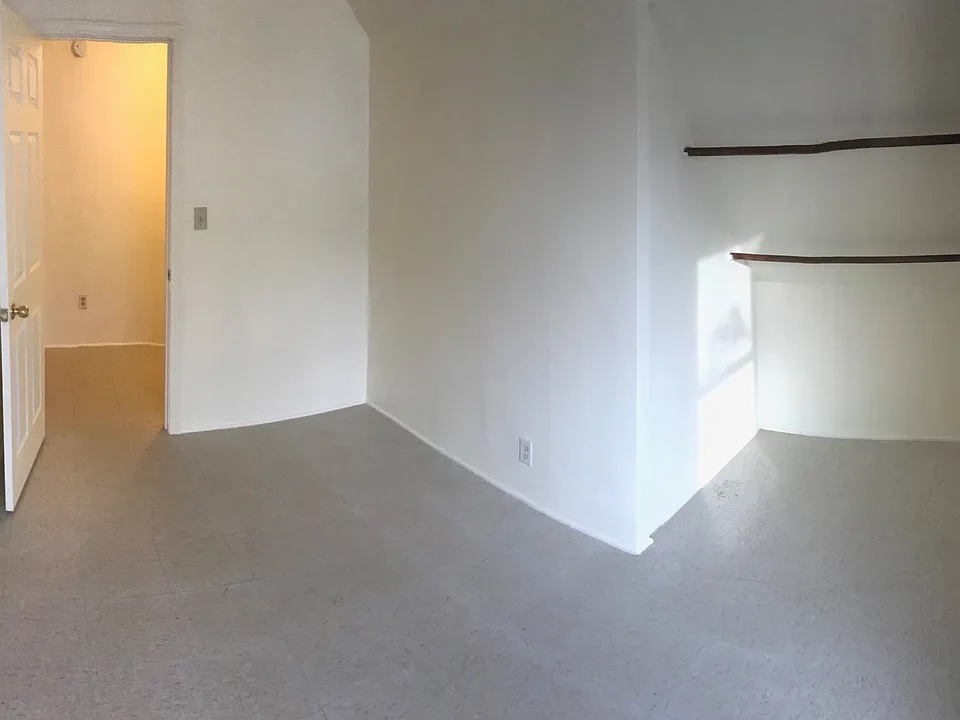 Bedroom #1
