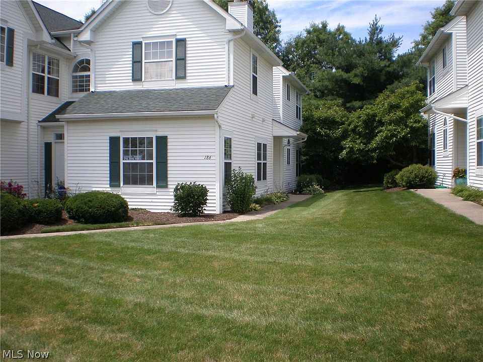 1st image of 186 Vista Cir #9C