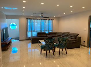 1117 NE 4th Ct, Hallandale, FL 33009