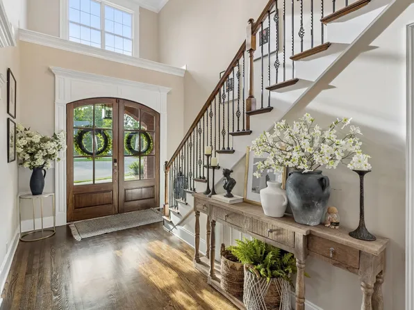 1808 Mosaic Trl, Murfreesboro, TN 37130