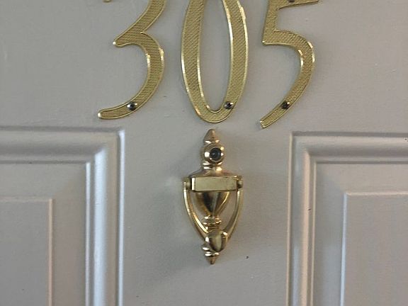 2nd image of 1411 Edinburgh Rd #305