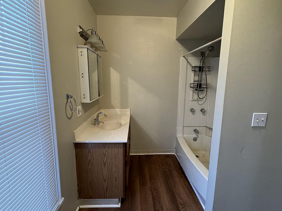 146 W Main St 1, Milan, MI 48160 Zillow