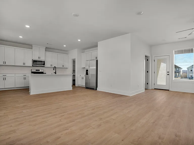 4805 W Sturgeon St — Photo 4