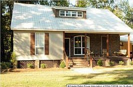 Home for Sale in DENHAM SPRINGS, Louisiana $230,000