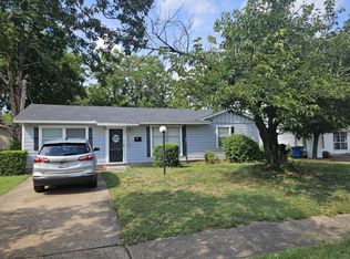 8411 Glen Regal Dr, Dallas, TX 75243