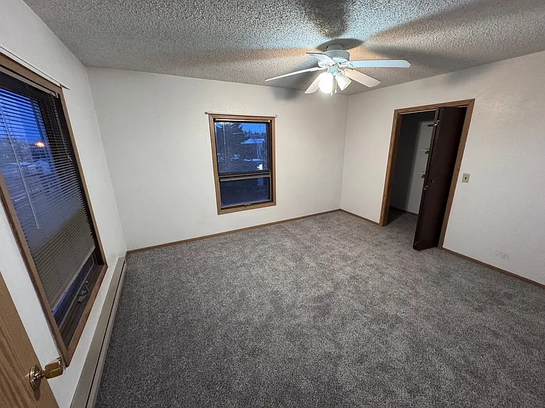 1 bed, 1.0 bath, $775 — Photo 11