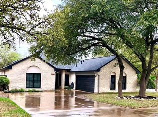 2200 Falcon Dr, Round Rock, TX 78681