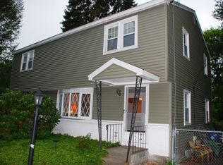 22 Old Colony Rd, Burlington, MA 01803