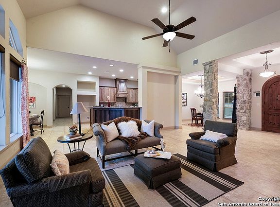 4th image of 26239 Timberline Dr