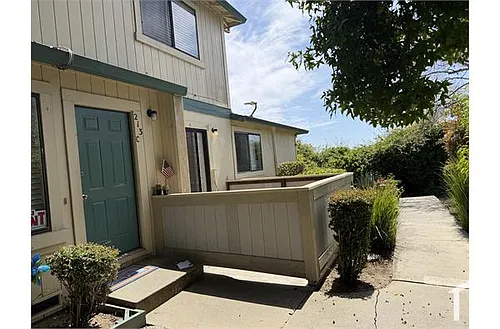 213 Silver Leaf Dr #C Photo 1