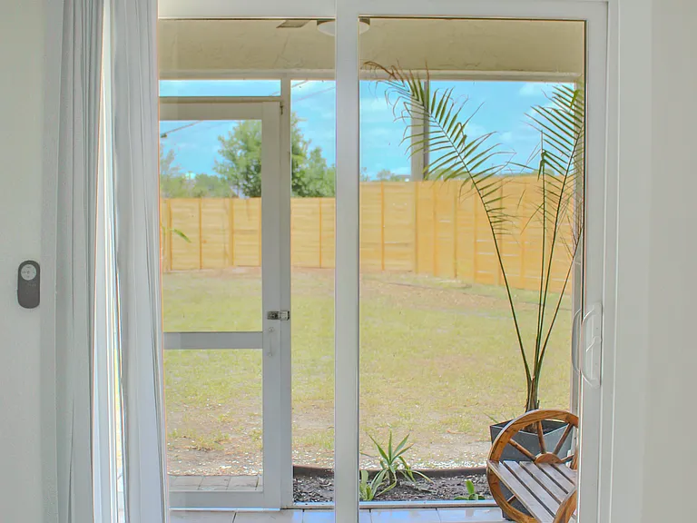 8 Bay Acres Ave #6 — Photo 25