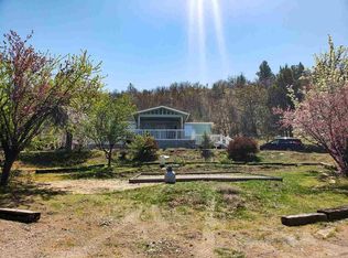 10100 Noel Rd, Montague, CA 96064