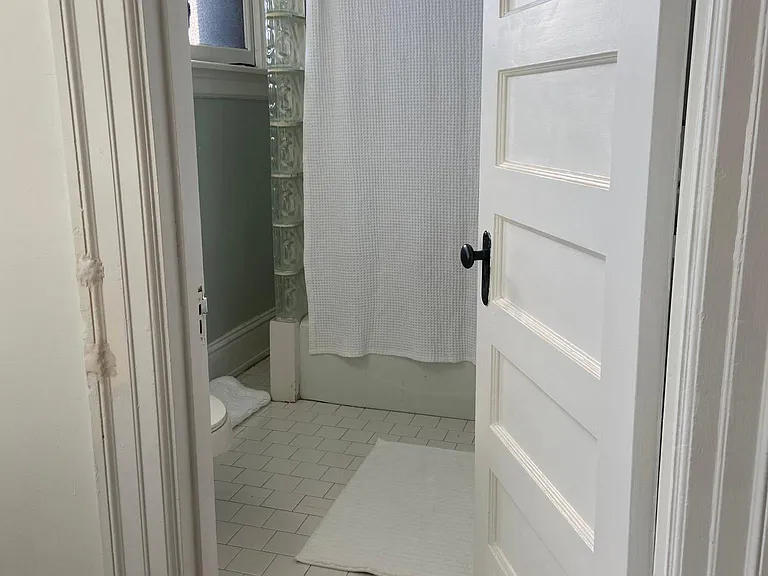 1525 Missouri Ave #3 — Photo 9