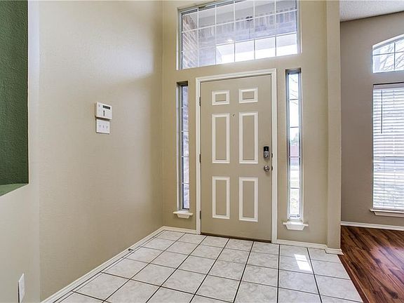 4th image of 5009 Orchid Dr