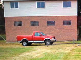 26350 King Rd, Brownstown, MI 48174