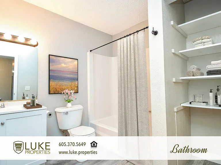 401 S Sycamore Ave #303 — Photo 13