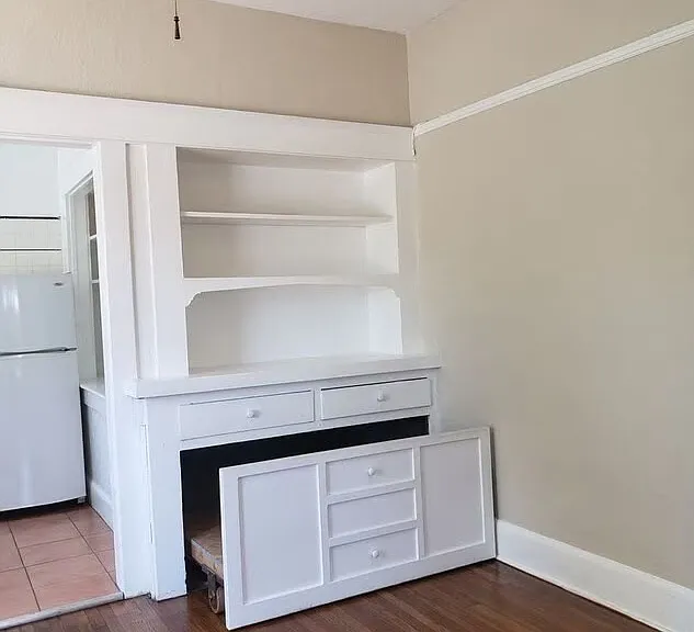 630 W Washington St #1 — Photo 12