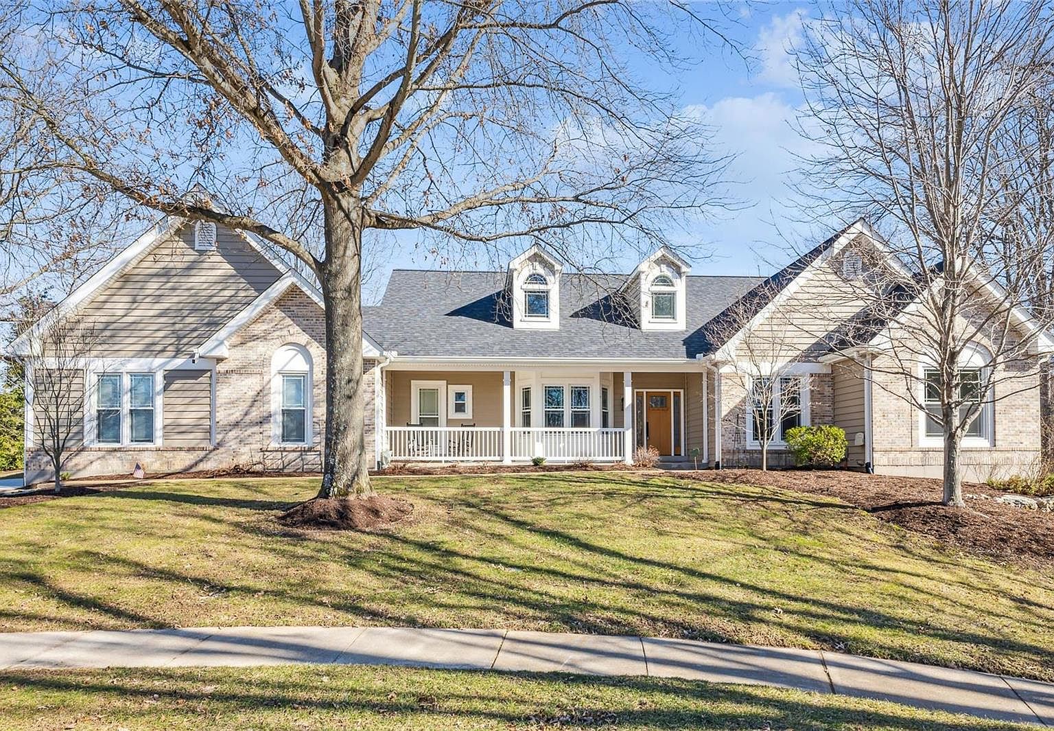 17101 Chaise Ridge Rd, Chesterfield, MO 63005 | Zillow