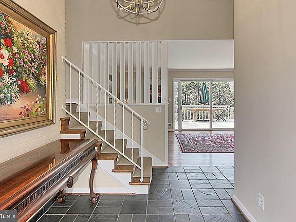 5th image of 6357 Crosswoods Dr