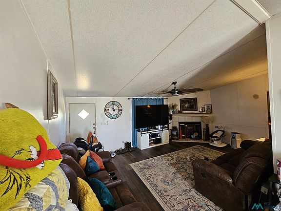 4th image of 43 W Leman Rd