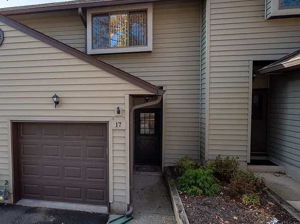 17 Eagle Dr #E017, Newton, NJ 07860