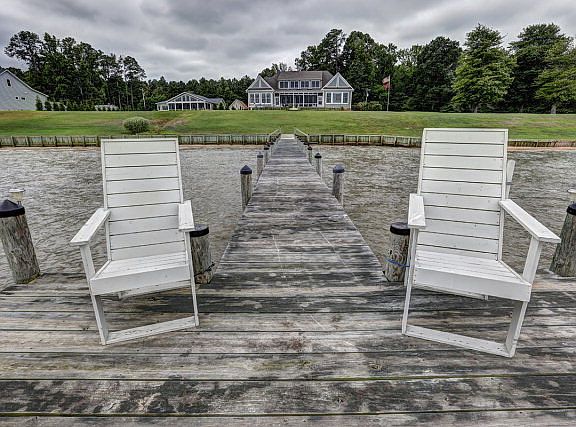 4th image of 1204 Boaters Way