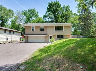 2710 Norwood Ln N, Plymouth, MN 55441