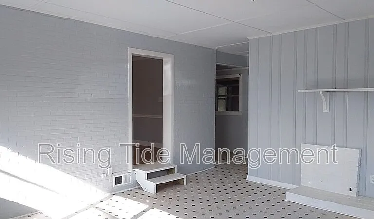 948 Hickory Dr — Photo 41