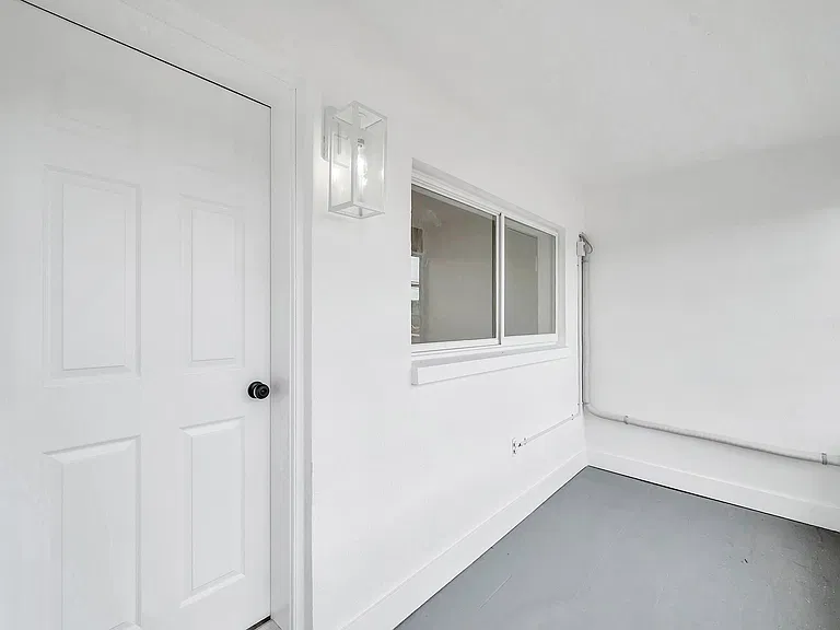 2366 Shelley St #13 — Photo 29
