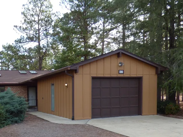 603 Redwood Dr, Southern Pines, NC 28387
