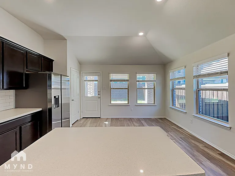 2436 Dolostone Dr — Photo 6