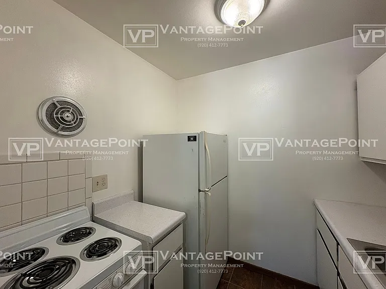 114 Victor St — Photo 6